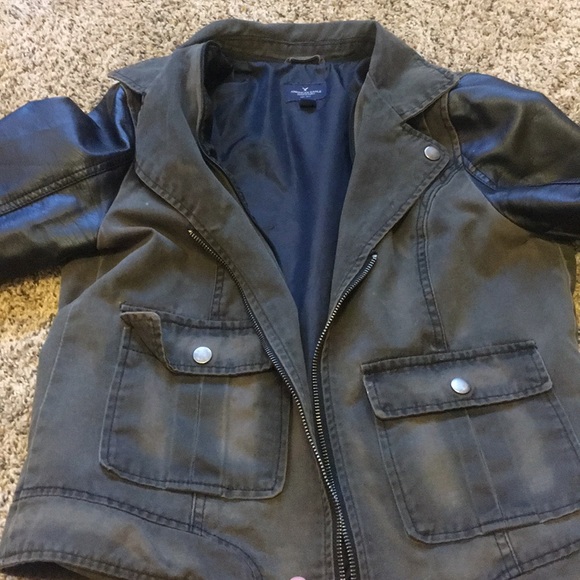 Multifunctional Jacket - Picture 6 of 7